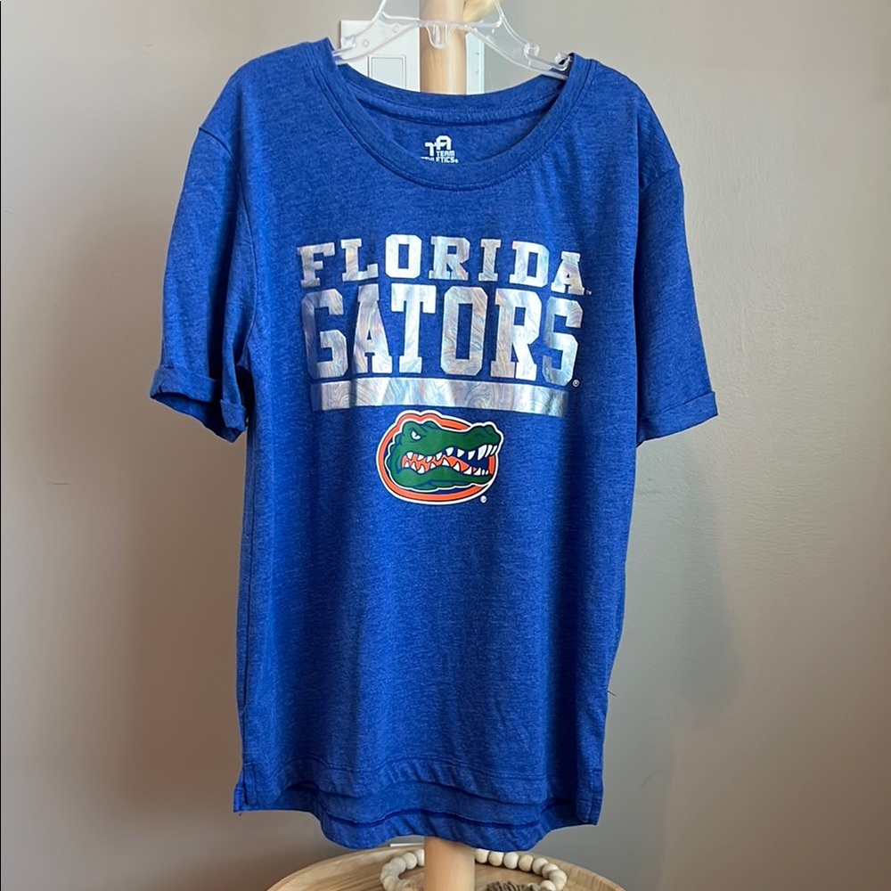 ⭐️⭐️PICK 5 / $20 Team Athletics Florida Gators Girls Blue T-Shirt Large 10-12